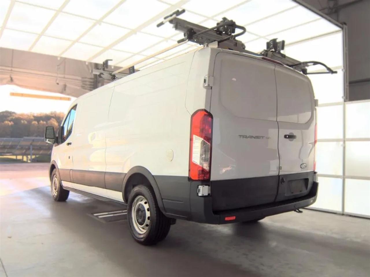 Ford Transit 150 Van Low Roof w/Sliding Pass. 130-in. WB 2021