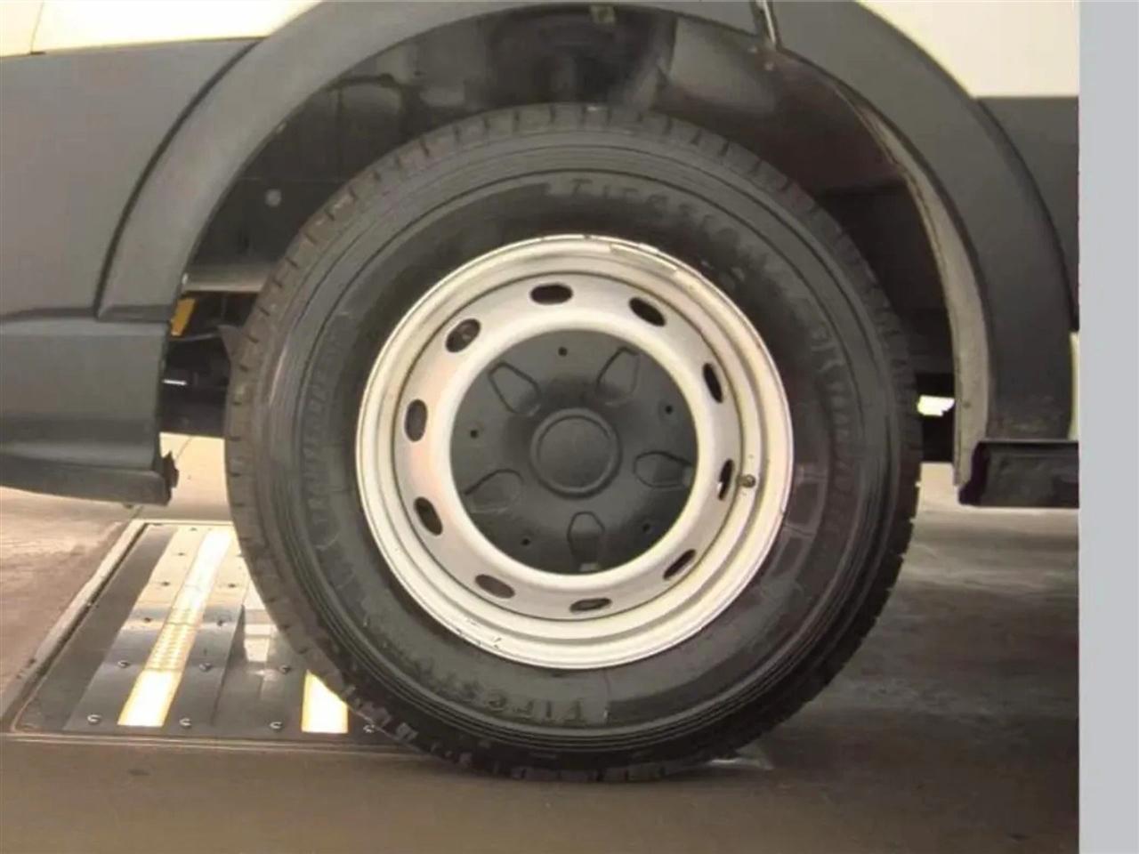 Ford Transit 150 Van Low Roof w/Sliding Pass. 130-in. WB 2021