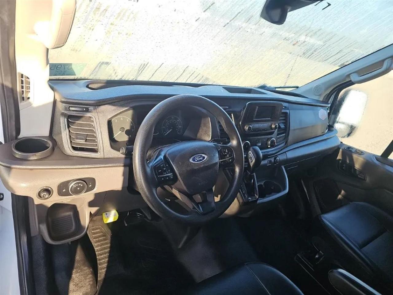 Ford Transit 250 Van Med. Roof w/Sliding Pass. 130-in. WB 2020