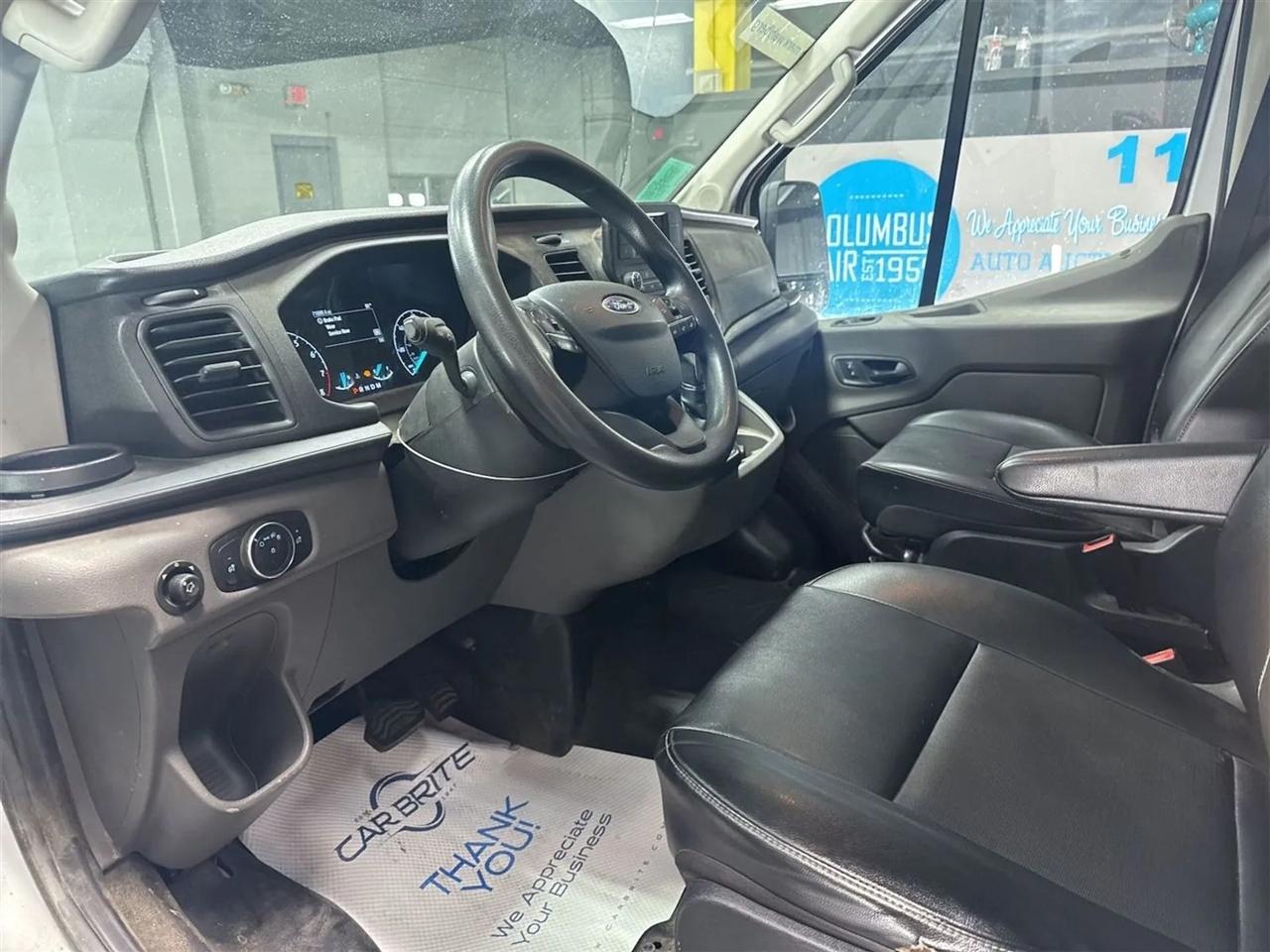 Ford Transit 250 Van Med. Roof w/Sliding Pass. 130-in. WB 2020