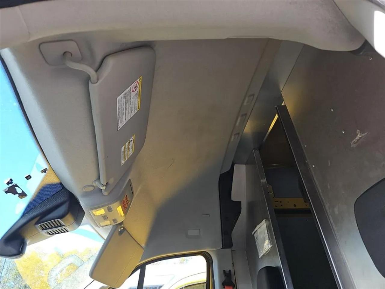 Ford Transit 250 Van High Roof w/Sliding Pass. 148-in. WB EL 2021