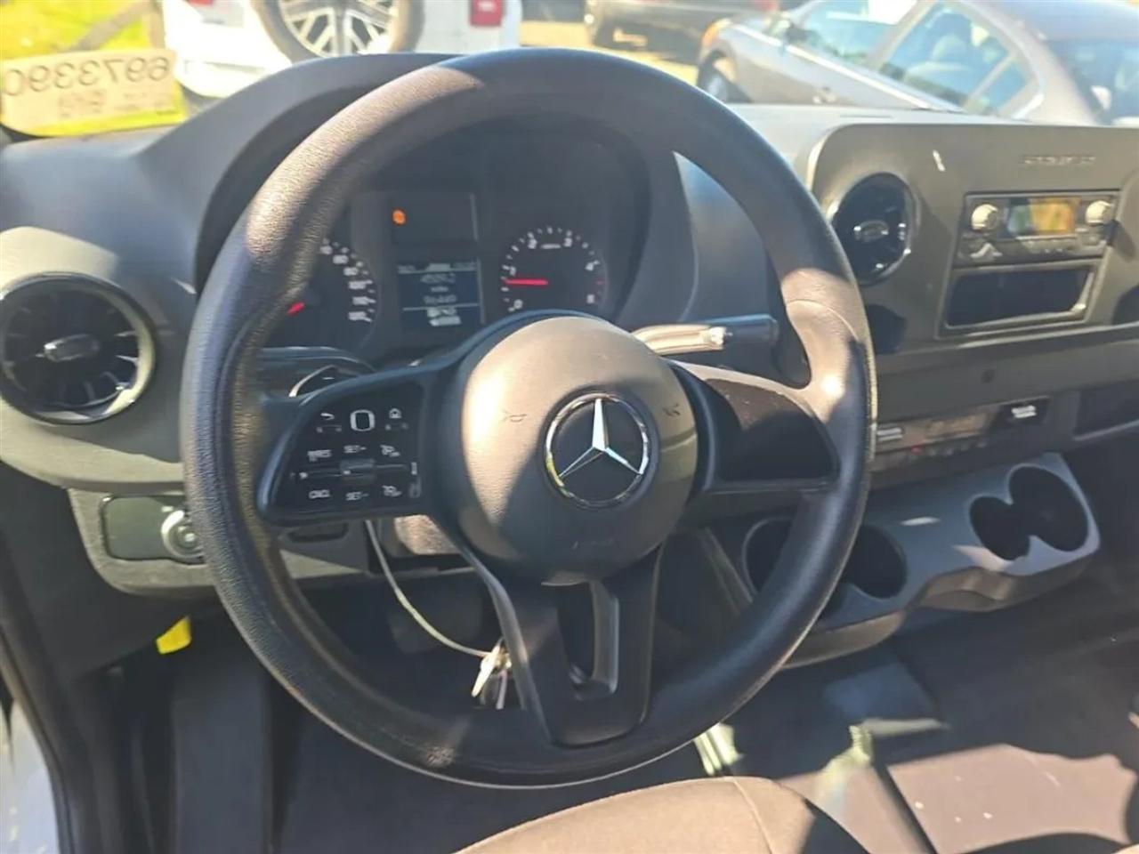 Mercedes-Benz Sprinter 2500 144-in. WB 2021