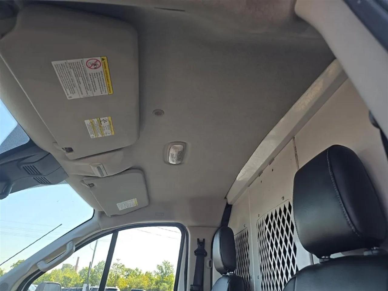 Ford Transit 350 Van Low Roof Sliding Pass. 130-in. WB 2020