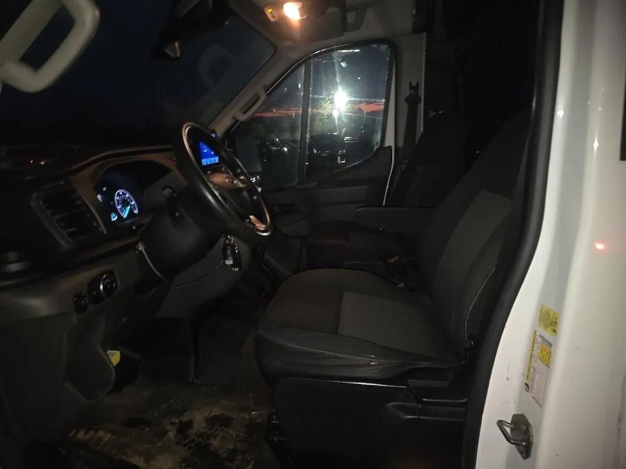 Ford Transit 350 Van High Roof w/Sliding Pass. 148-in. WB EL 2020
