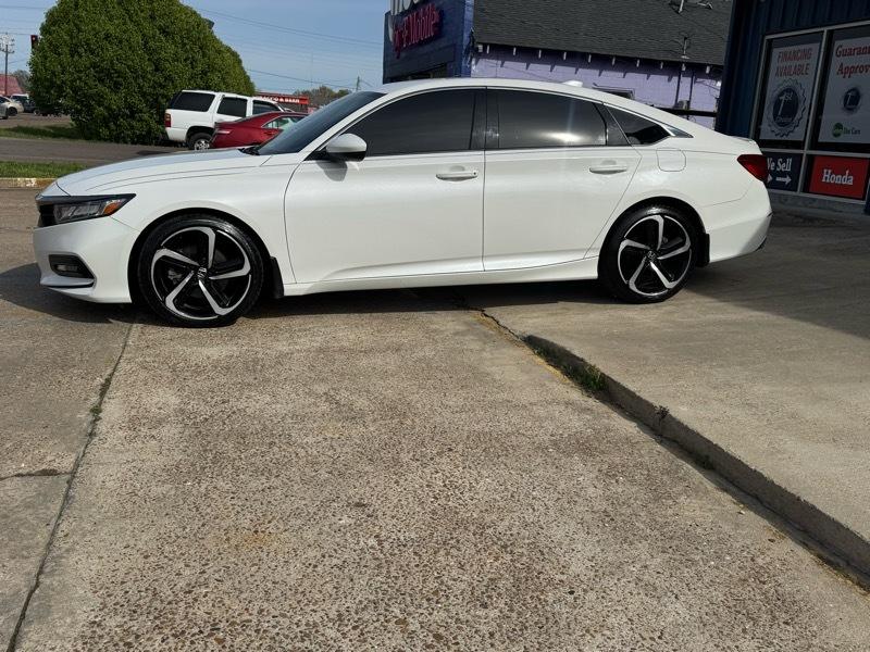 Honda Accord 4-Door Sedan 2019