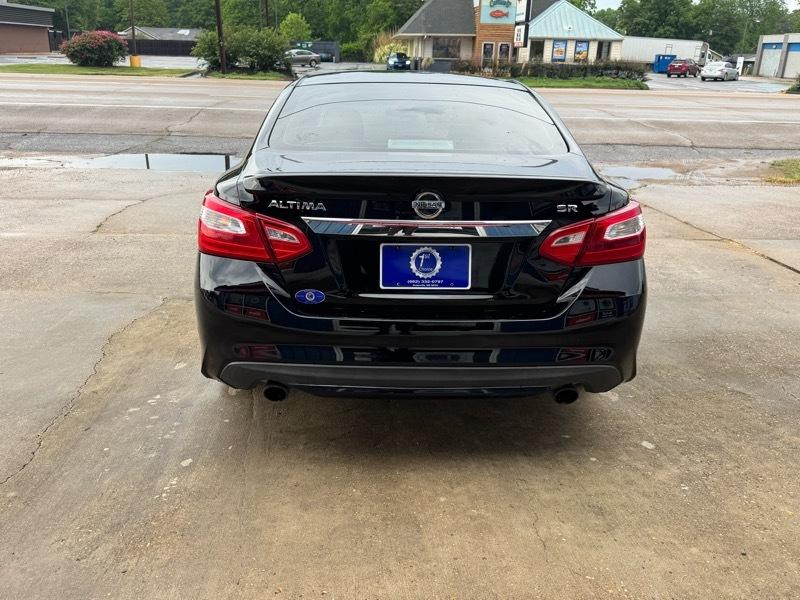 Nissan Altima 2.5 SR 2016