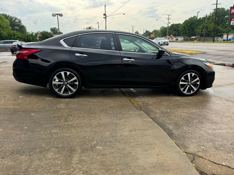 Nissan Altima 2.5 SR 2016