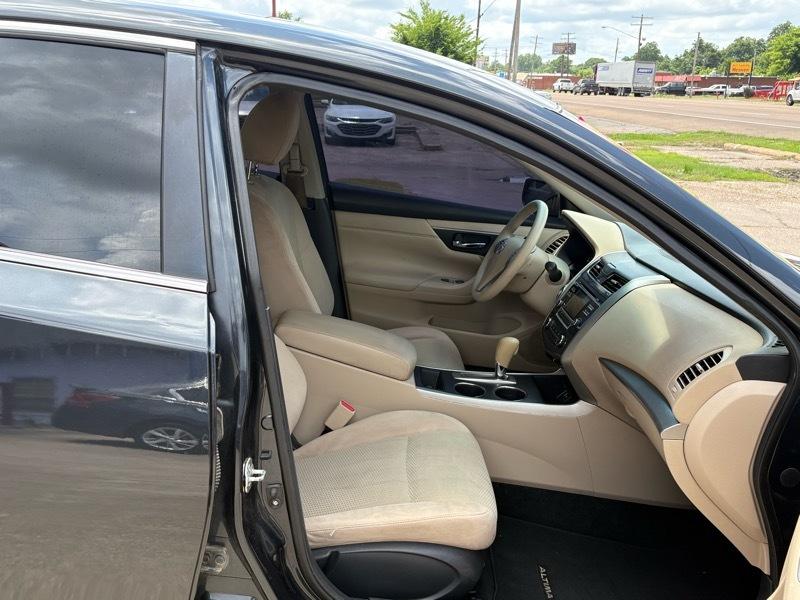 Nissan Altima 2.5 SV 2015