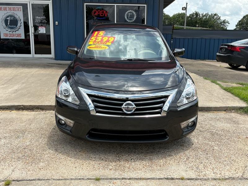 Nissan Altima 2.5 SV 2015