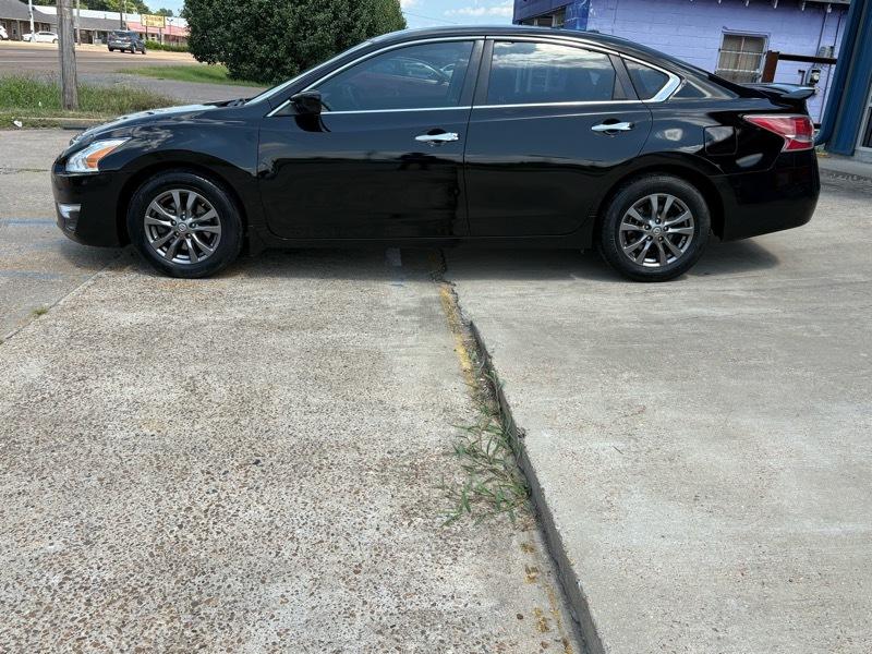 Nissan Altima 2.5 SV 2015