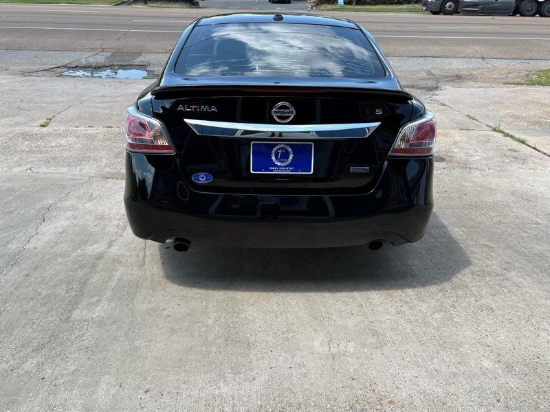 Nissan Altima 2.5 SV 2015