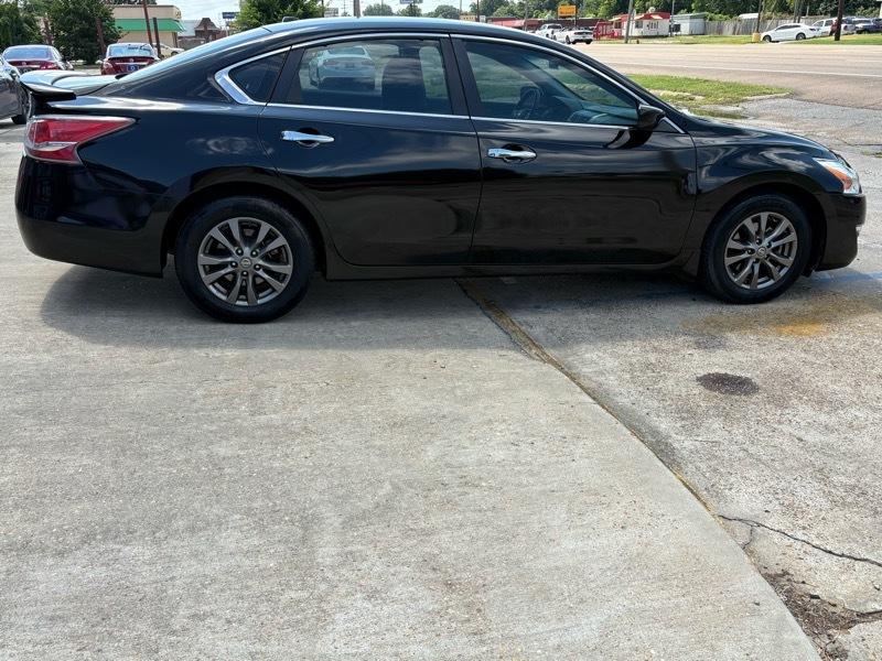 Nissan Altima 2.5 SV 2015