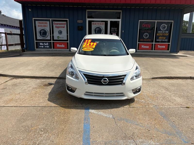 Nissan Altima 2.5 SV 2015