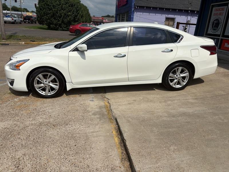 Nissan Altima 2.5 SV 2015