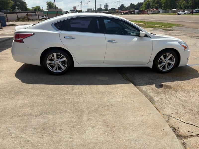 Nissan Altima 2.5 SV 2015