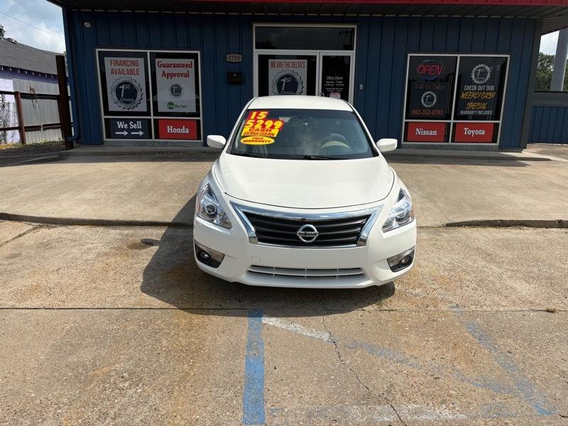 Nissan Altima 2.5 SV 2015