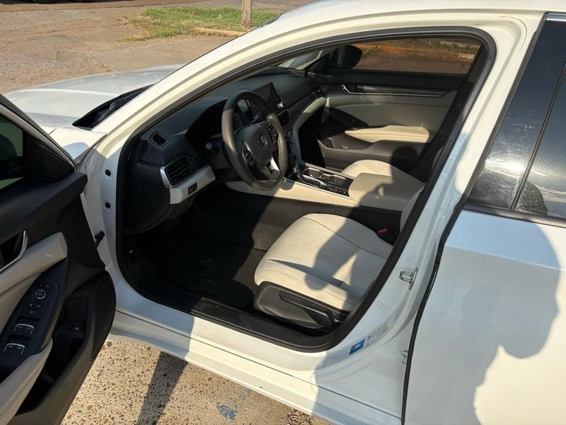 Honda Accord LX CVT 2020