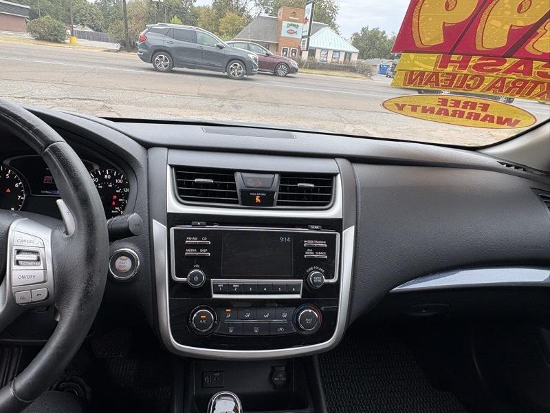 Nissan Altima 2.5 SV 2018