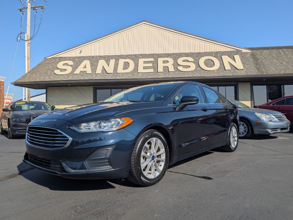 2020 Ford Fusion SE