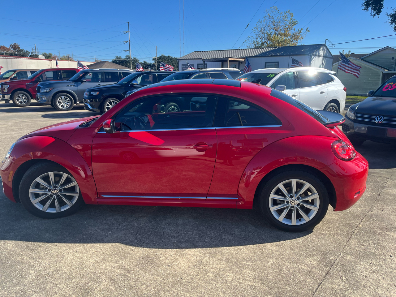 2018 Volkswagen Beetle SE