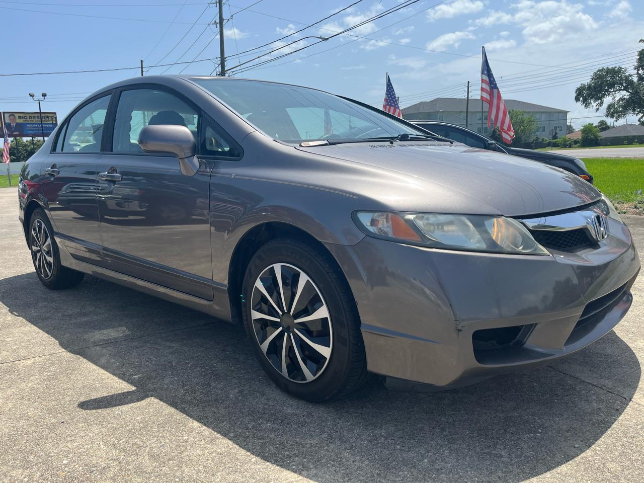 Honda Civic LX Sedan 5-Speed AT 2010