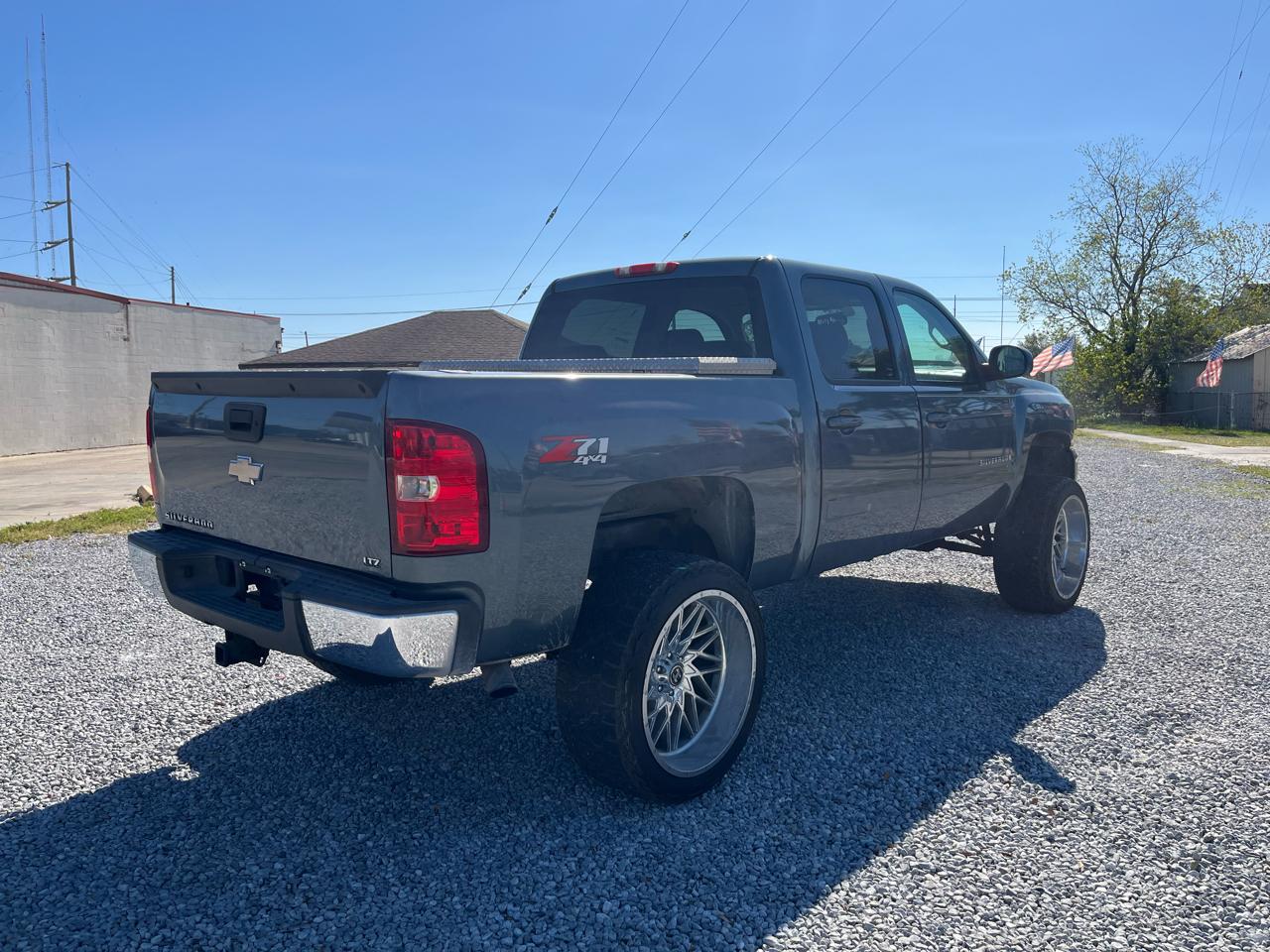 Chevrolet Silverado 1500 LTZ Crew Cab 4WD 2008