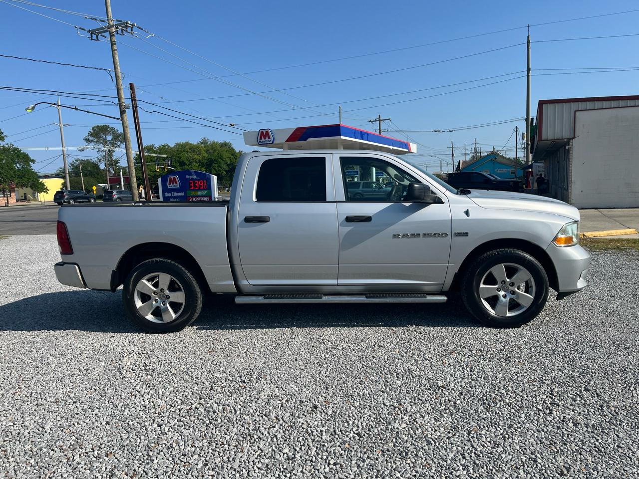 RAM 1500 ST Crew Cab 2WD 2012