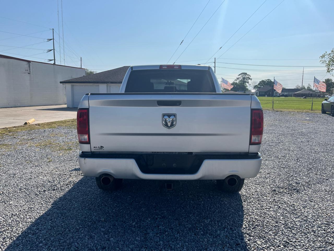 RAM 1500 ST Crew Cab 2WD 2012