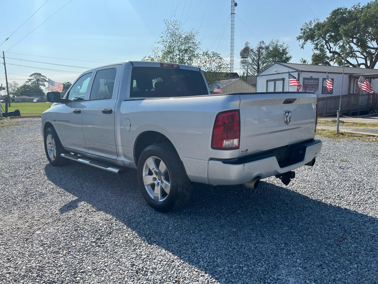 RAM 1500 ST Crew Cab 2WD 2012