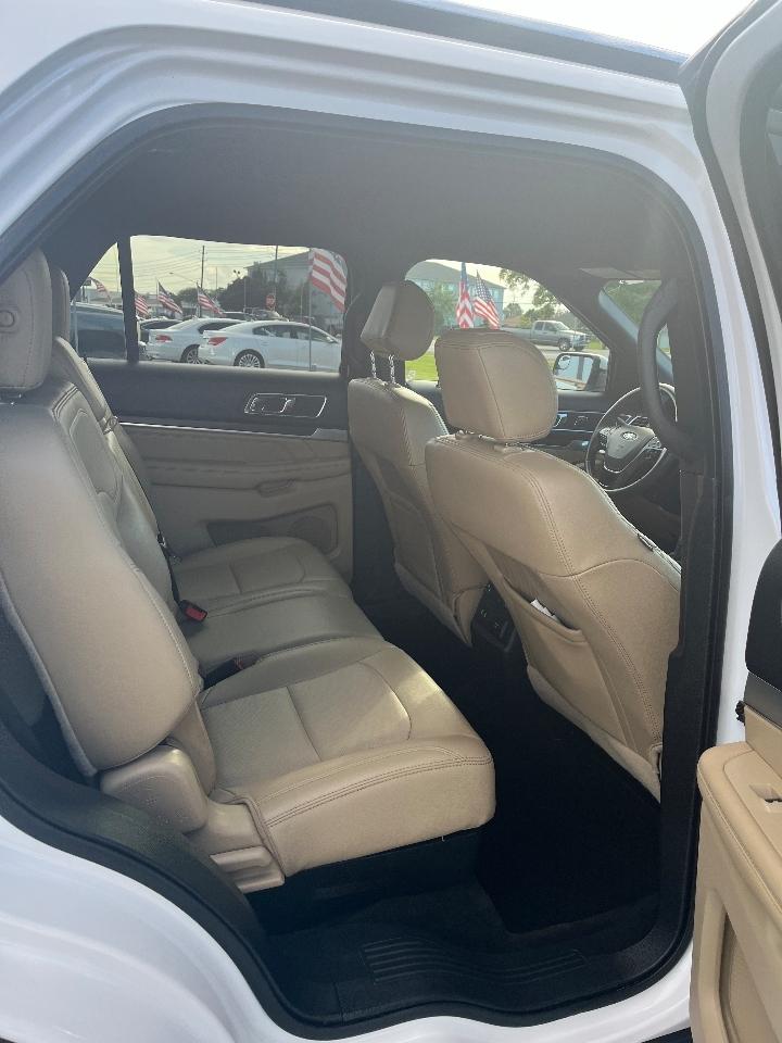 Ford Explorer Limited FWD 2016