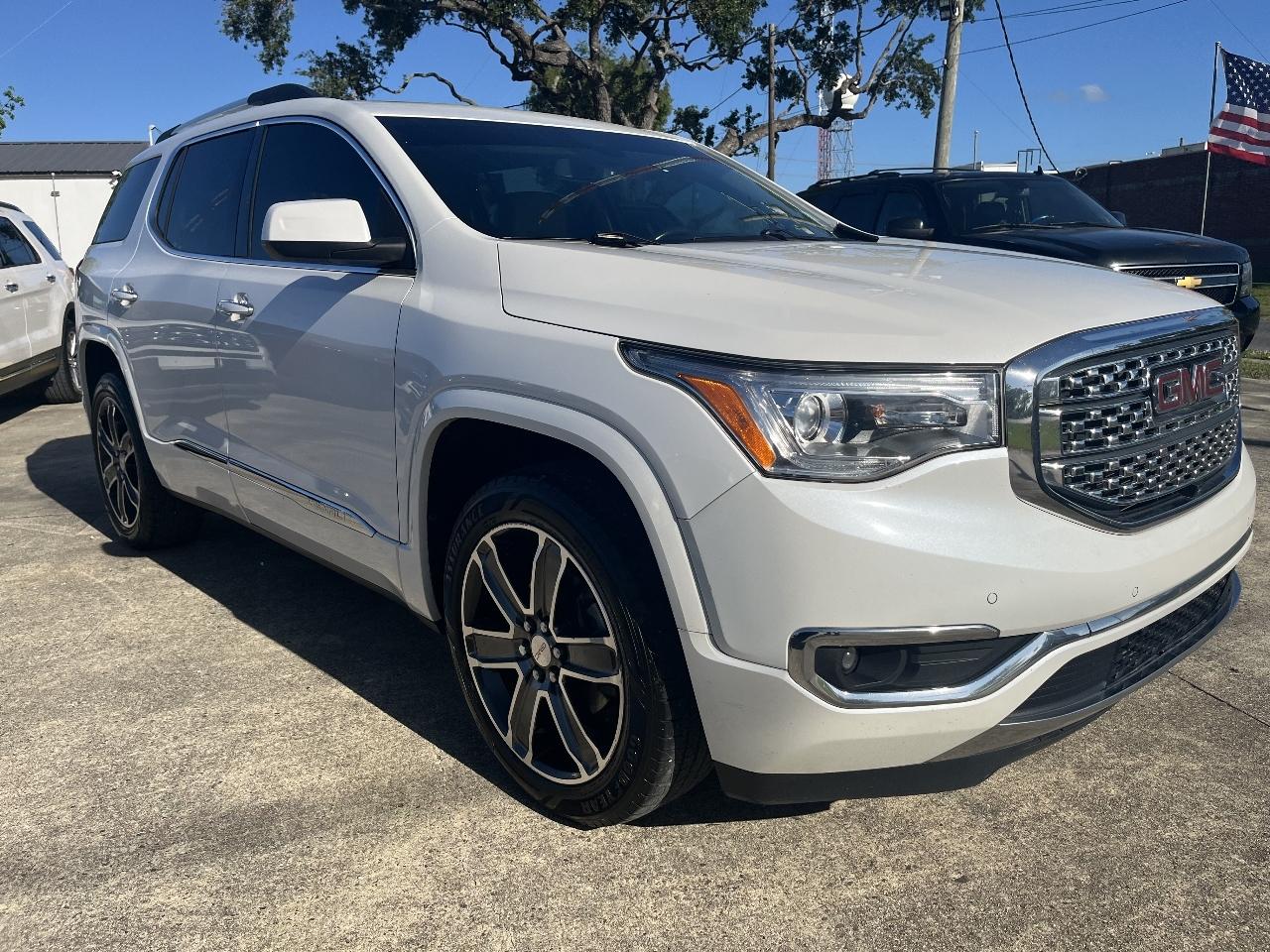 GMC Acadia Denali 2018