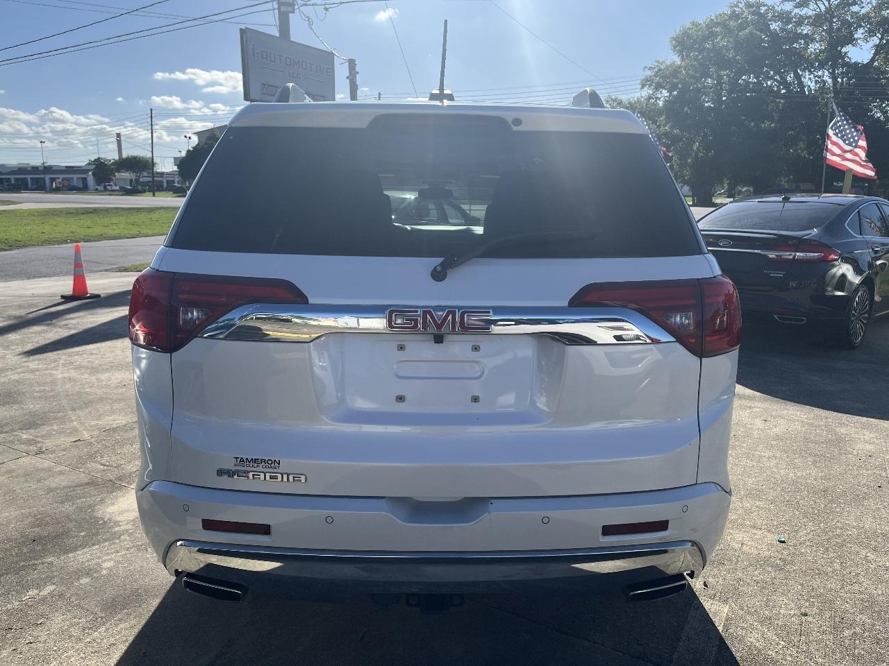GMC Acadia Denali 2018