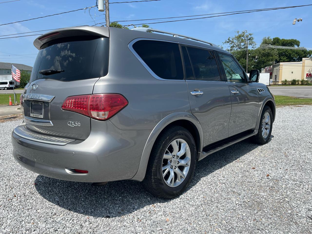 Infiniti QX56 2WD 2012