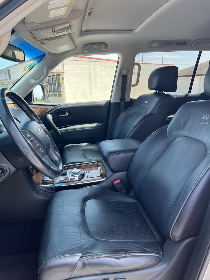 Infiniti QX56 2WD 2012
