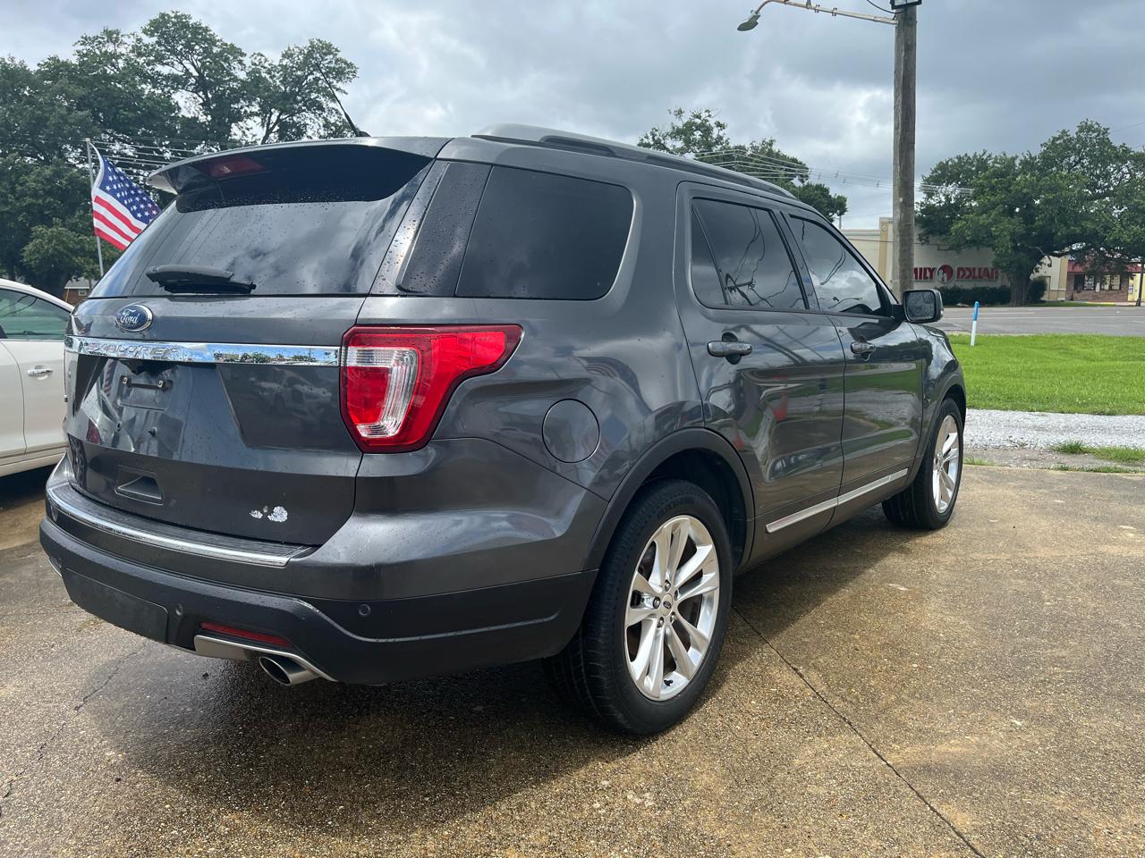 Ford Explorer XLT FWD 2018