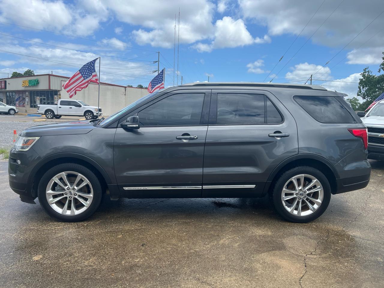 Ford Explorer XLT FWD 2018