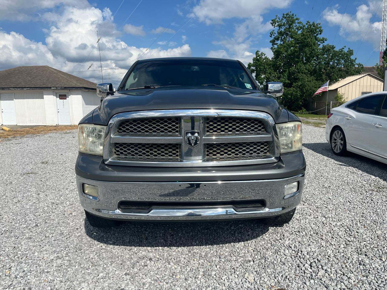 RAM 1500 Laramie Crew Cab 2WD 2010