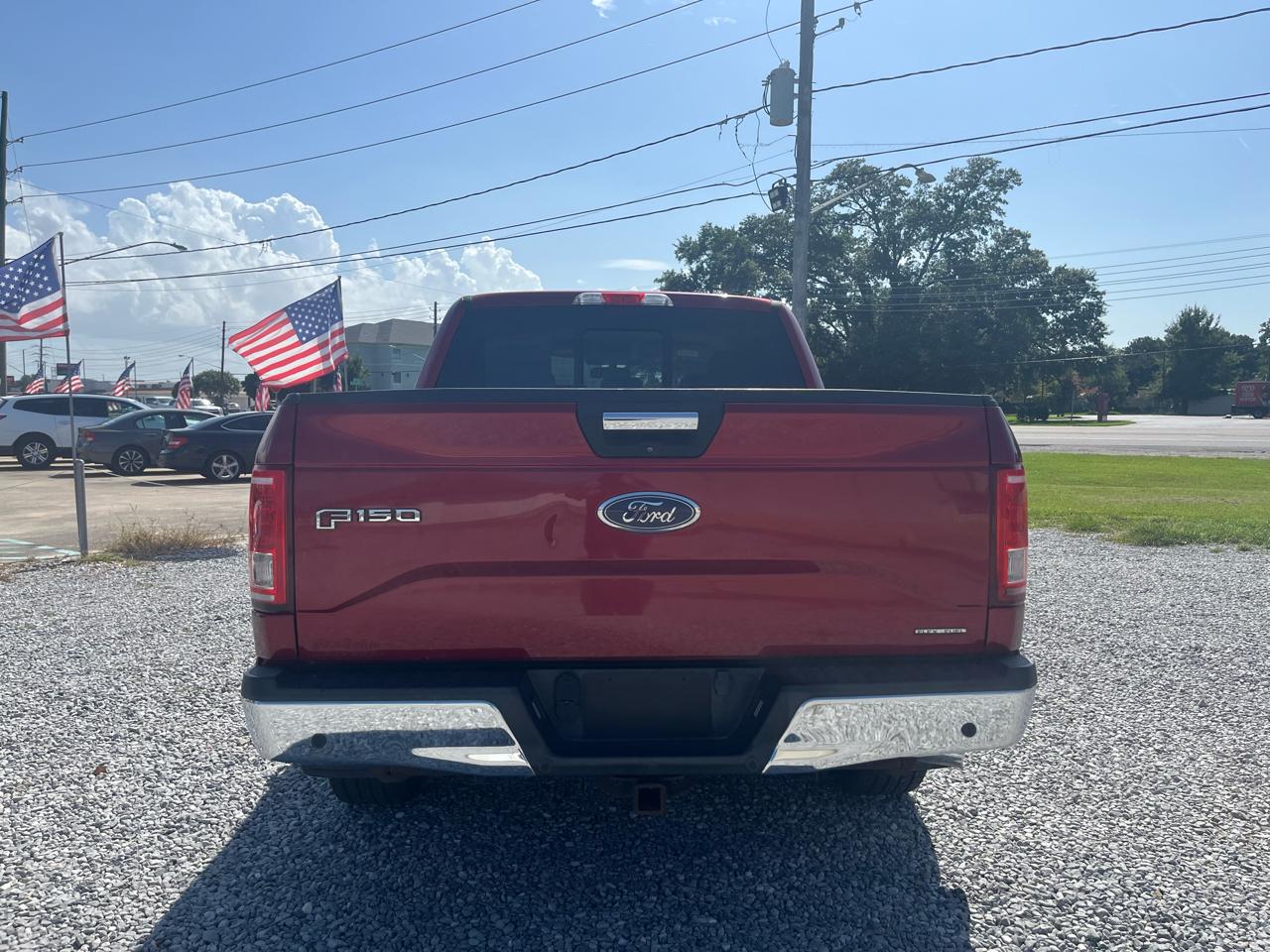 Ford F-150 SuperCrew Crew Cab 139" XLT 2015
