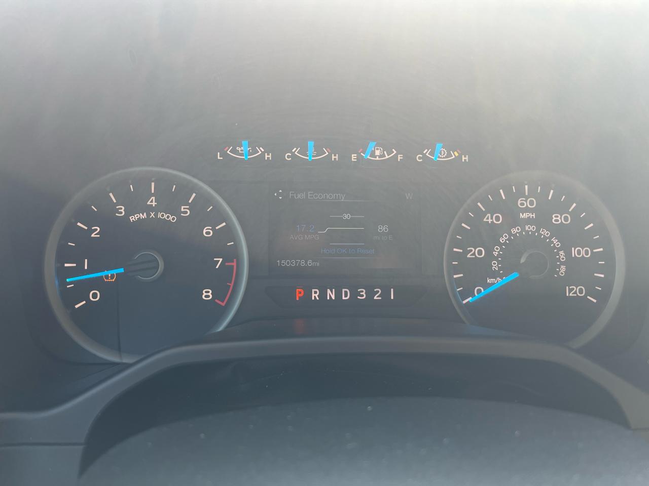 Ford F-150 SuperCrew Crew Cab 139" XLT 2015