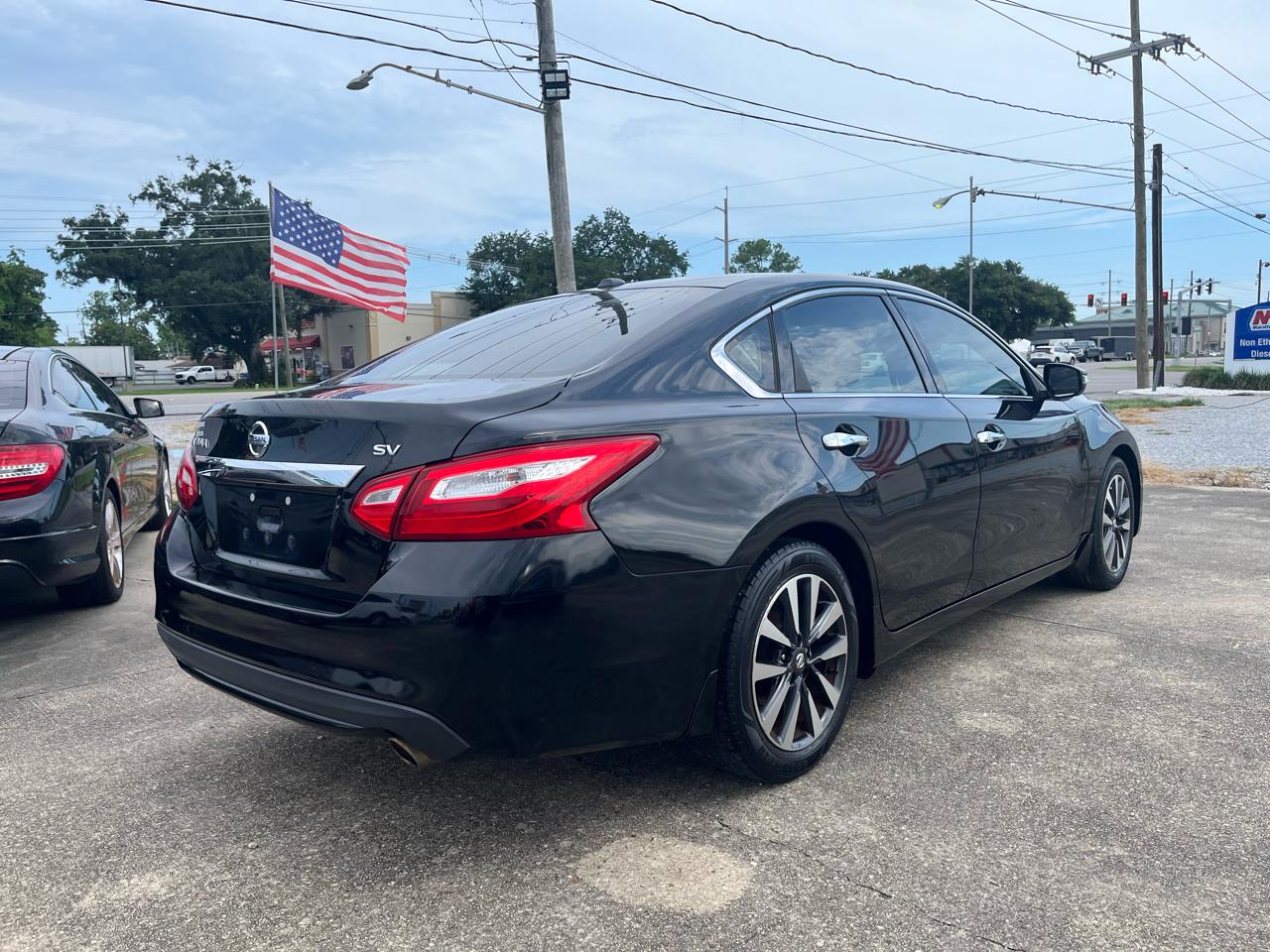 Nissan Altima 2.5 SV 2017