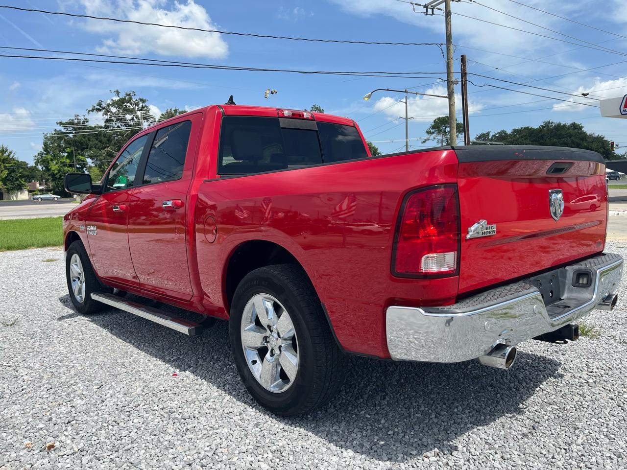 RAM 1500 SLT Crew Cab SWB 2WD 2016