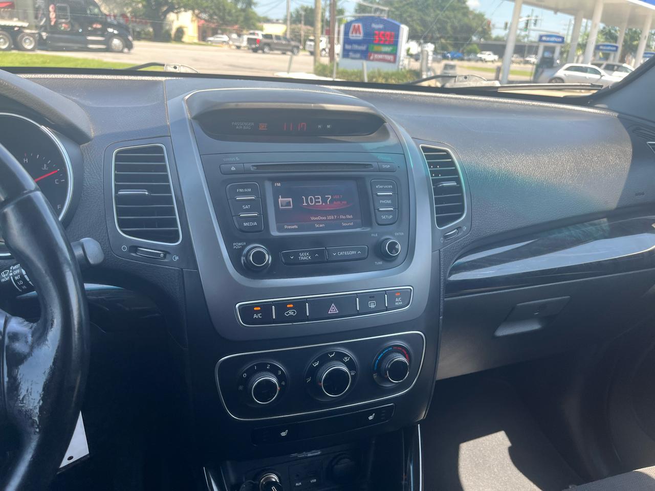 Kia Sorento LX V6 FWD 2014