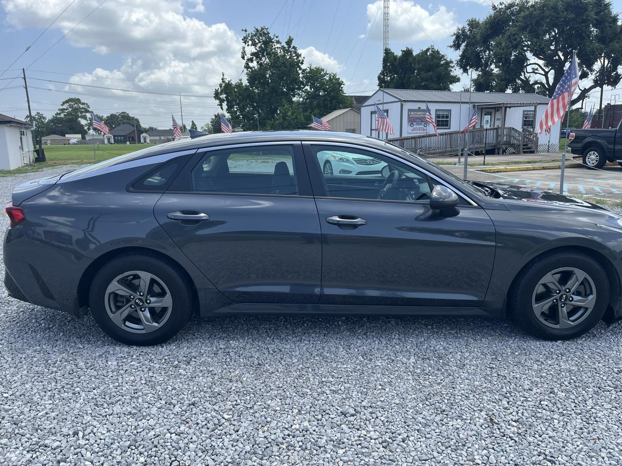 Kia K5 LXS 2021