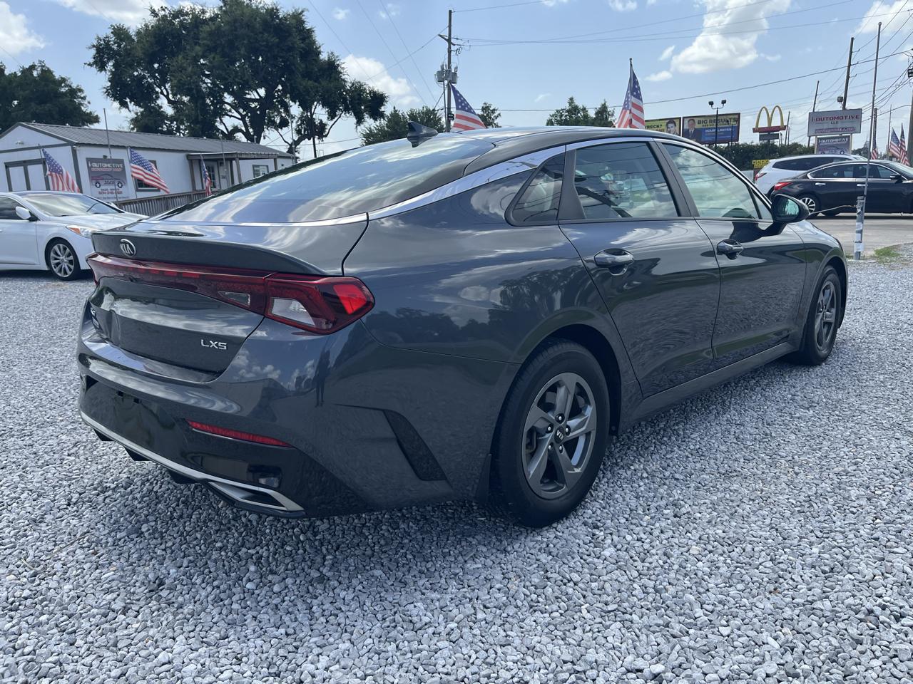 Kia K5 LXS 2021