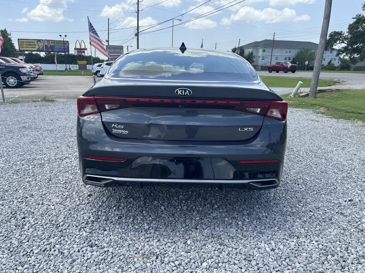 Kia K5 LXS 2021