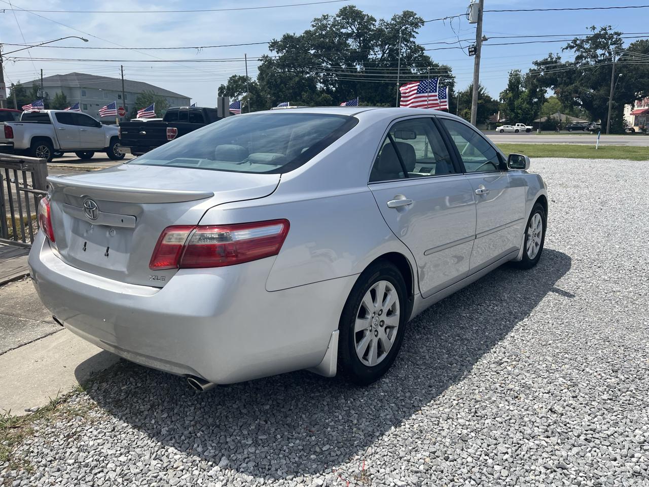 Toyota Camry LE V6 6-Spd AT 2009