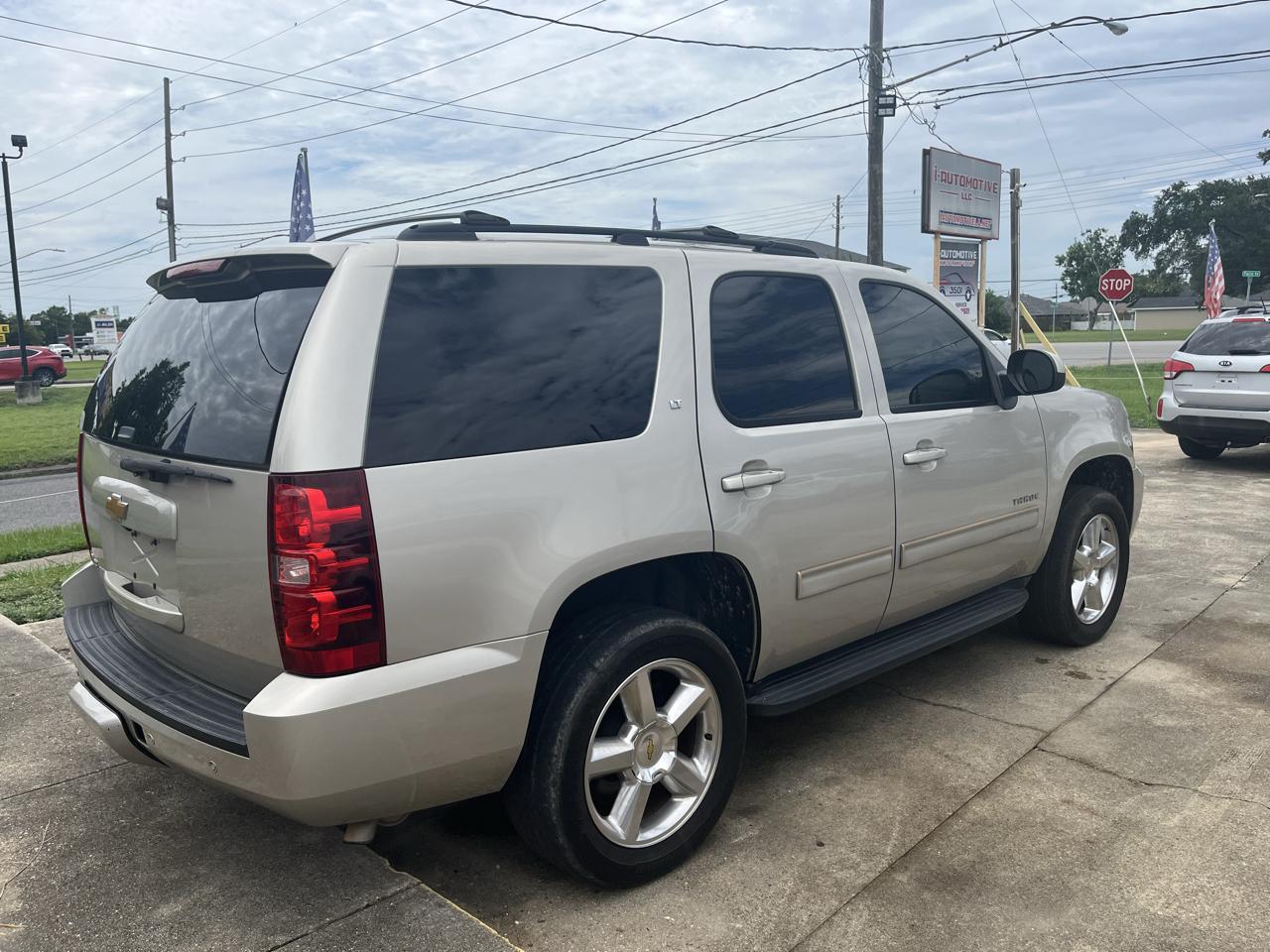Chevrolet Tahoe LT 2WD 2013