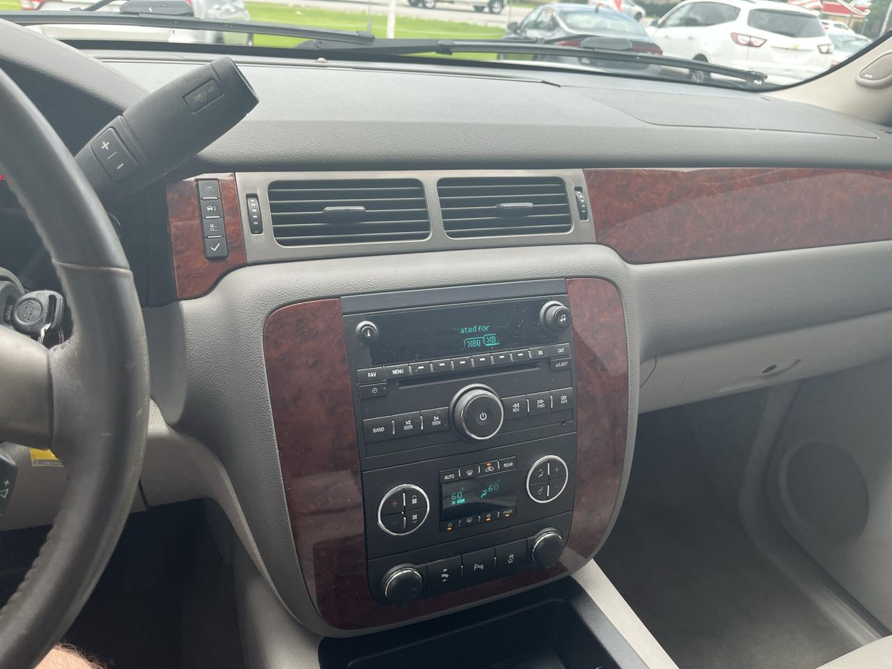 Chevrolet Tahoe LT 2WD 2013