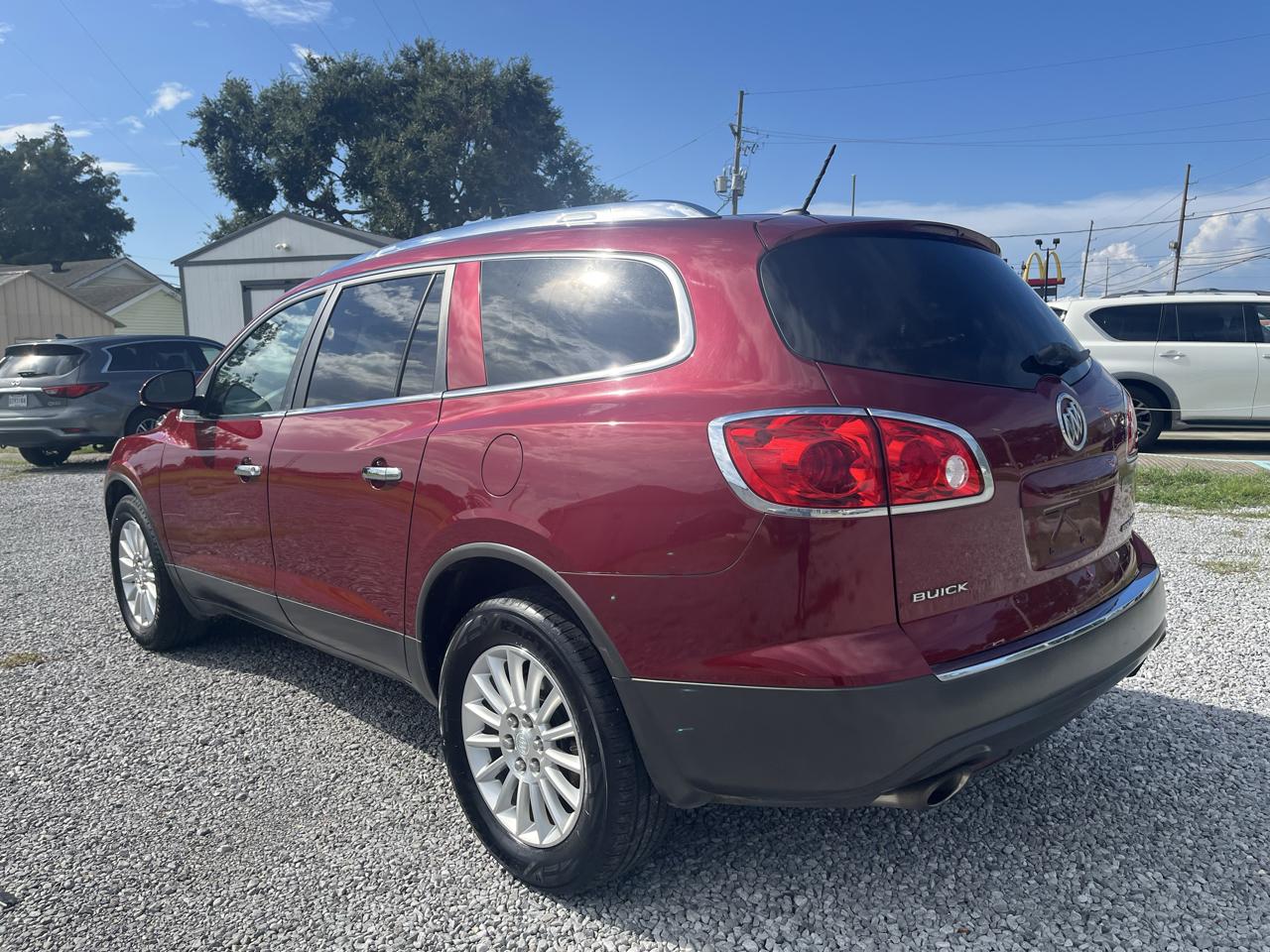 Buick Enclave CX FWD 2011