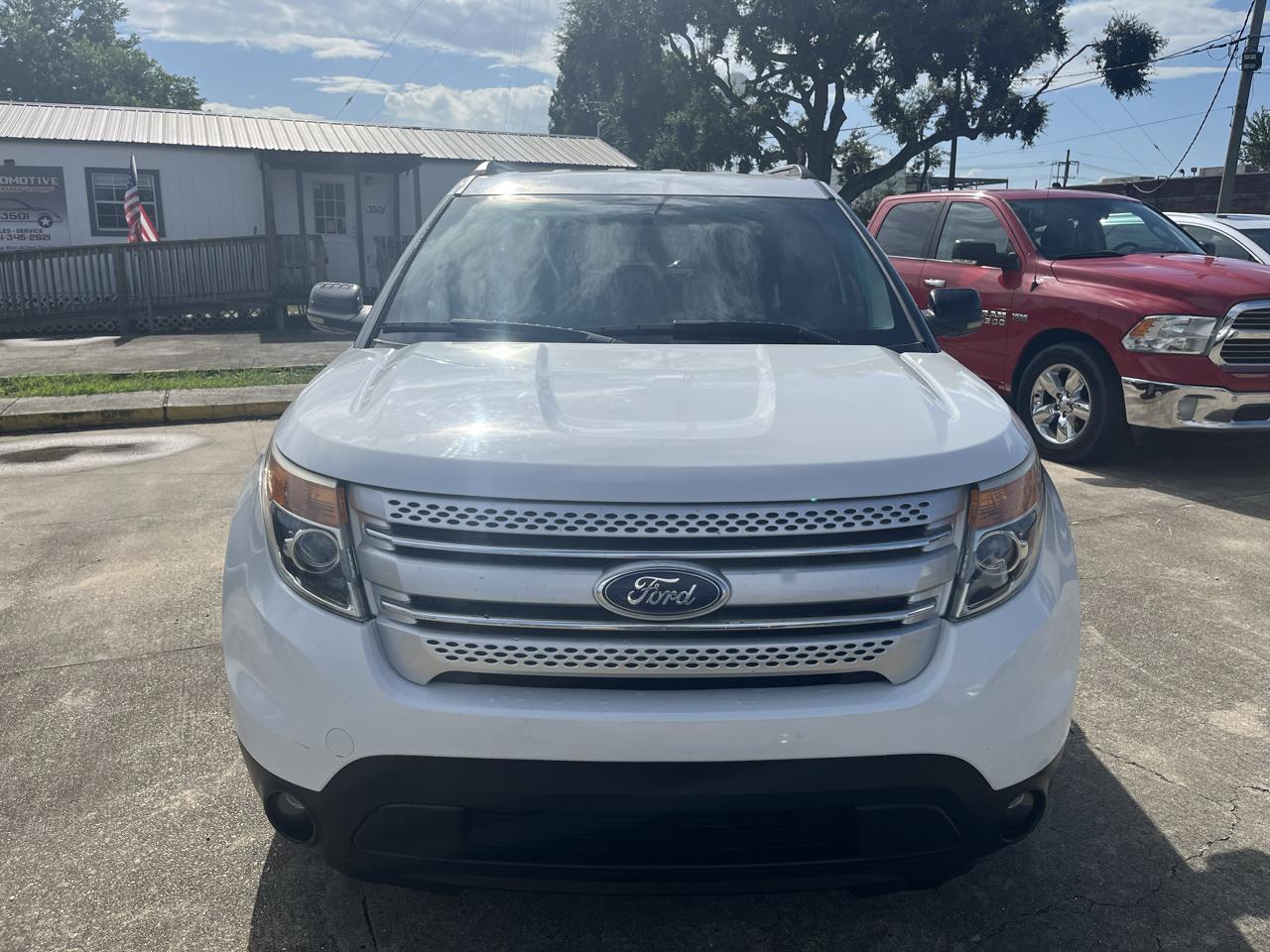 Ford Explorer XLT FWD 2013